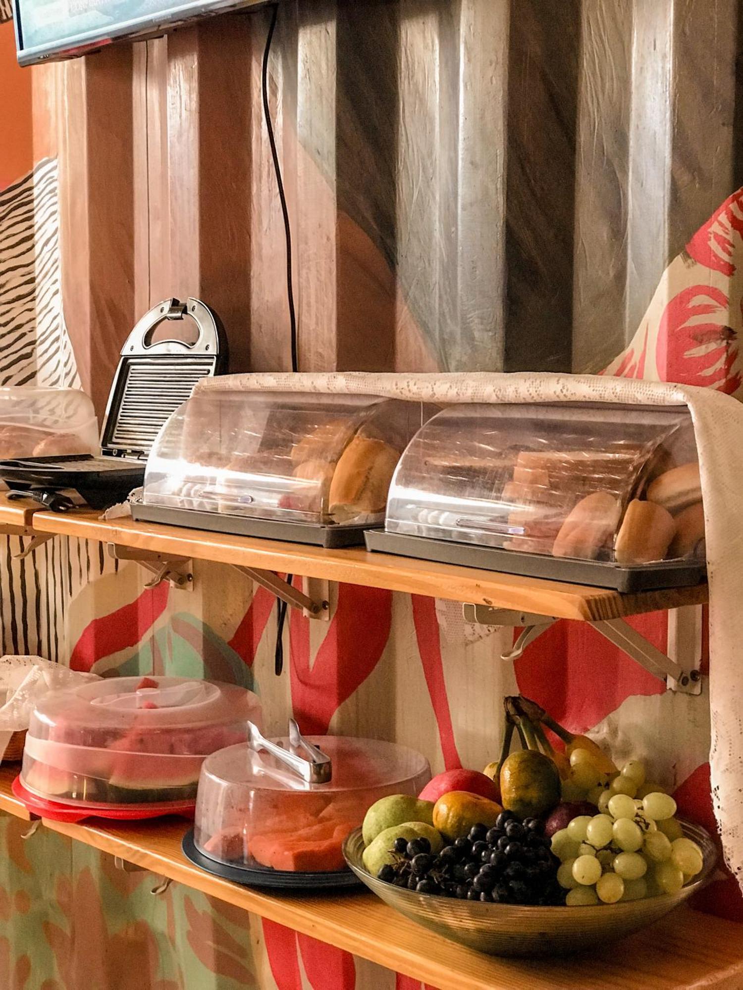 Aloha Oe Itagua Hotell Ubatuba Exteriör bild